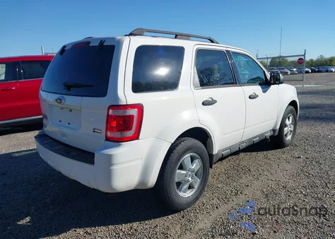 2011 Ford Escape Xlt from USA, damaged, VIN 1FMCU9DG6BKA28238